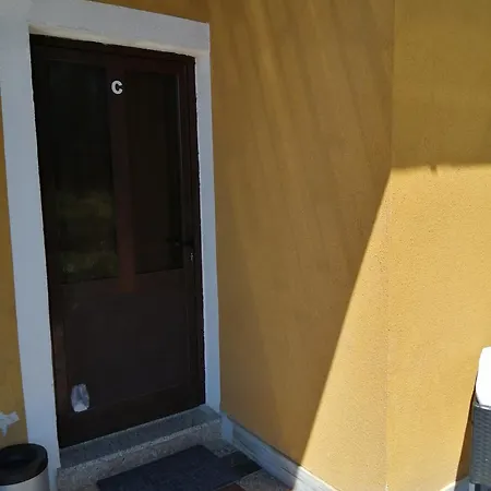 App Palcic K Novigrad (Istria)